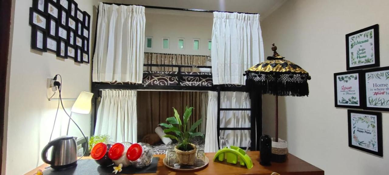 Coliving Jogja SWEET HOME Kost Lengkap di Jogjakarta Bagian luar foto