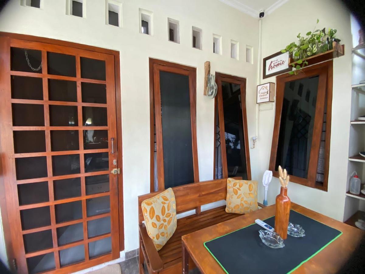 Coliving Jogja SWEET HOME Kost Lengkap di Jogjakarta Bagian luar foto